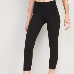 Old Navy Powerpress High Rise Capri Leggings - Black Cheetah Print NWOT